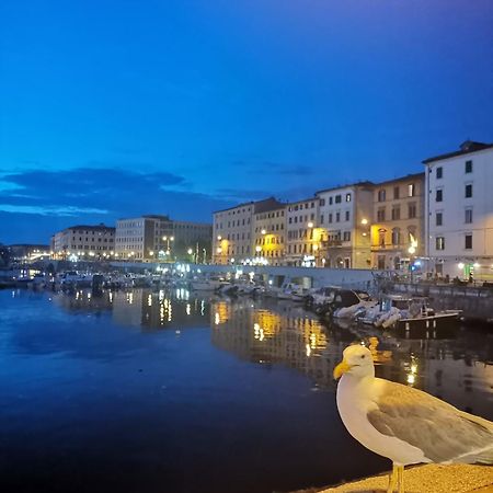 Residenza Vittoria Livorno Apartment Екстериор снимка